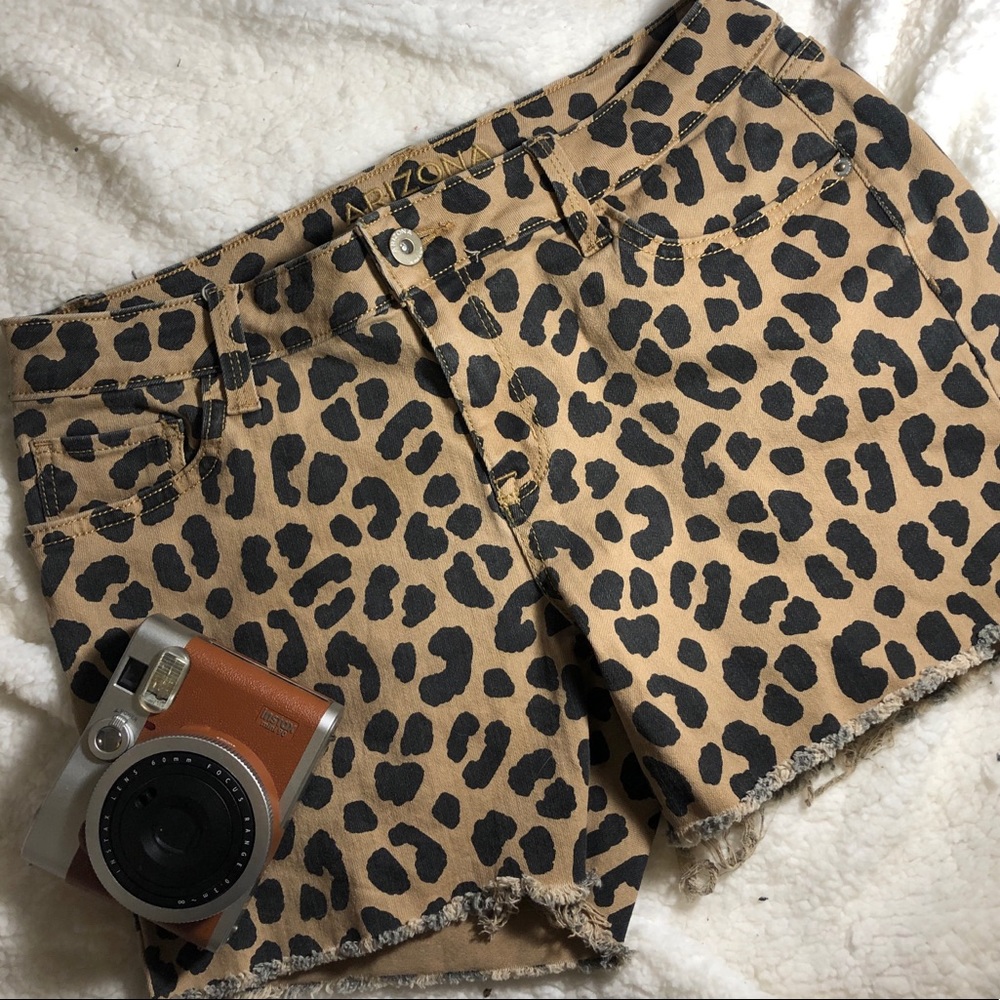 Arizona Jean Co. Leopard Jean Shorts